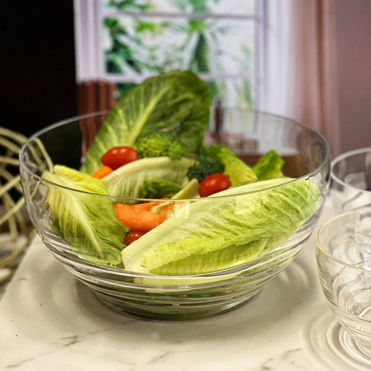 Swirl Acrylic Serving Bowl, Unbreakable Large Plastic Soup and Salad Bowl, BPA Free, Clear