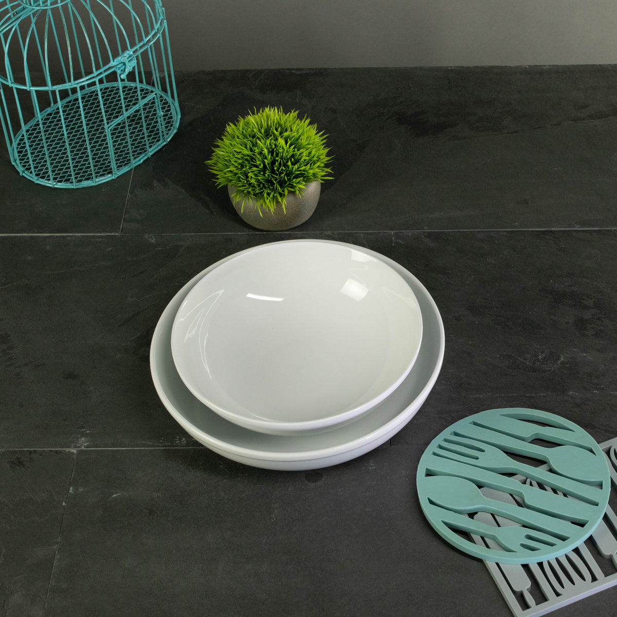 Assorted Serving Bowls, Set of 2