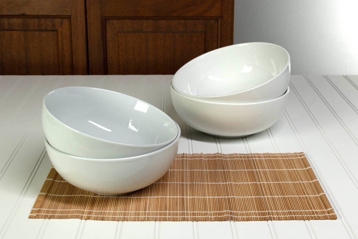 Porcelain Serving Bowls, 8" and 9", Set of 4